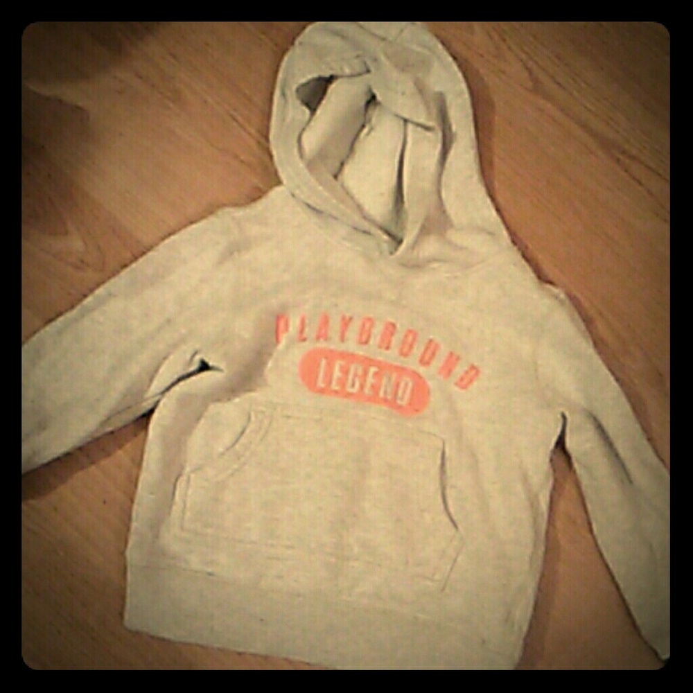 Sweetshirt